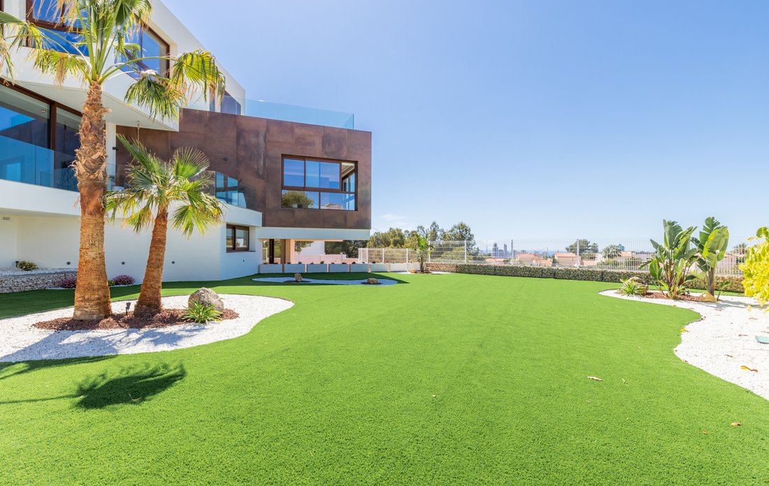 House in Benidorm, Valencian Community, Spain 2 - 15992980