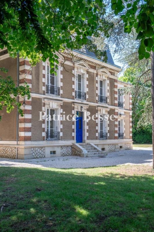 Villa in Auxerre, Bourgogne – Franche-Comté, France 2 - 15993775