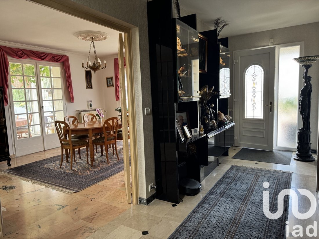 House in Noiseau, Ile-de-France, France 4 - 15993465
