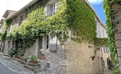 House in Ouest Sud, Vaison-la-Romaine, France 1