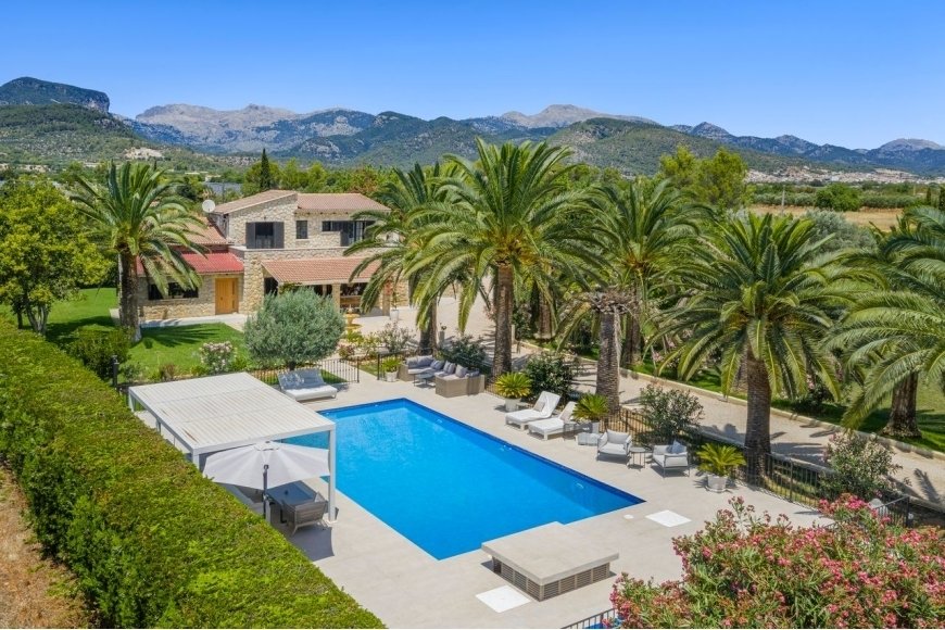 Finca in Binissalem, Balearic Islands, Spain 2 - 15992439