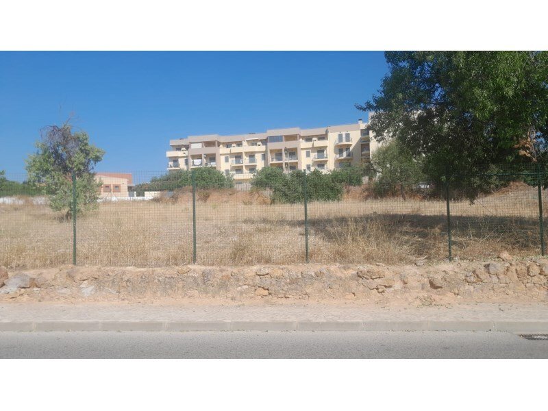 Land for sale in Loulé, Portugal — €1,950,000