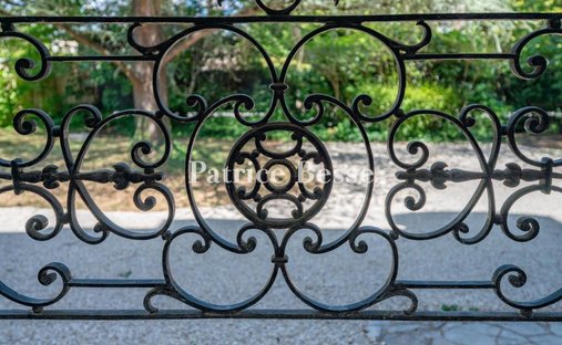 Castle for Sale in Auxerre, Bourgogne-Franche-Comté, France