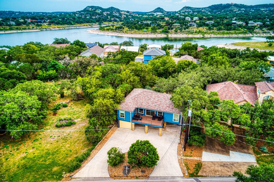House in Canyon Lake, Texas, United States 1 - 15993221