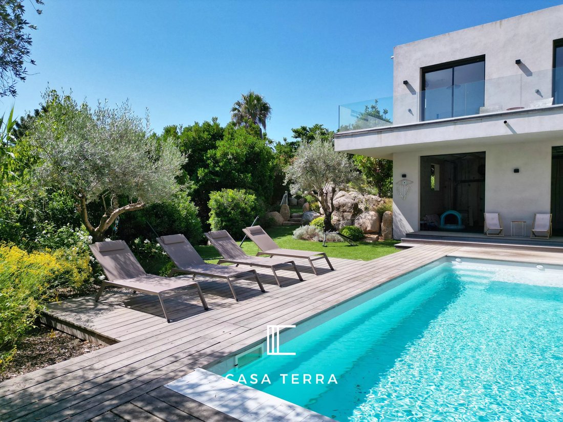 Villa in Zonza, Corsica, France 4 - 15992419