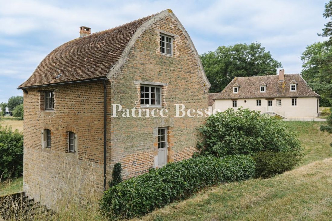 House in Saint Prive et Ses Ecarts, Decize, France 3 - 15993781