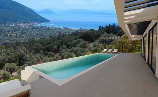 Villa a Agiou Petrou, Apollonioi, Grecia 1