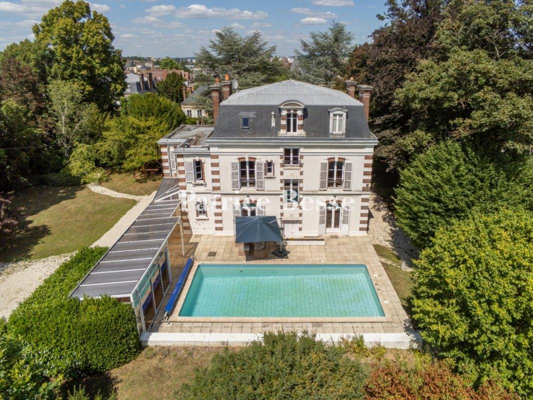 Villa in Auxerre, Bourgogne – Franche-Comté, France 4 - 15993775