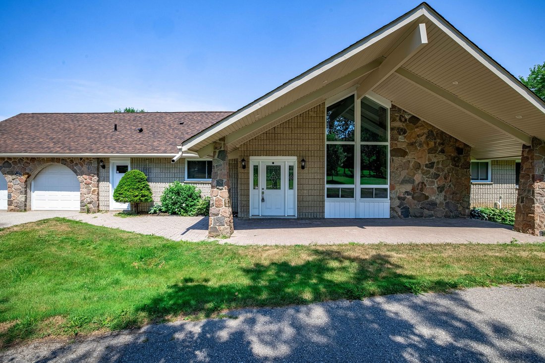 House in New Tecumseth, Ontario, Canada 4 - 15505406