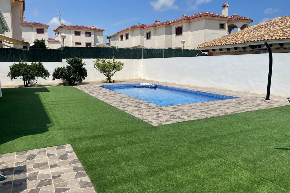 Villa in San Fulgencio, Valencian Community, Spain 3 - 15993915