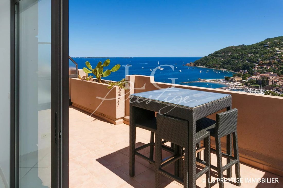 Apartment in Théoule-sur-Mer, Provence-Alpes-Côte d'Azur, France 2 - 15992443
