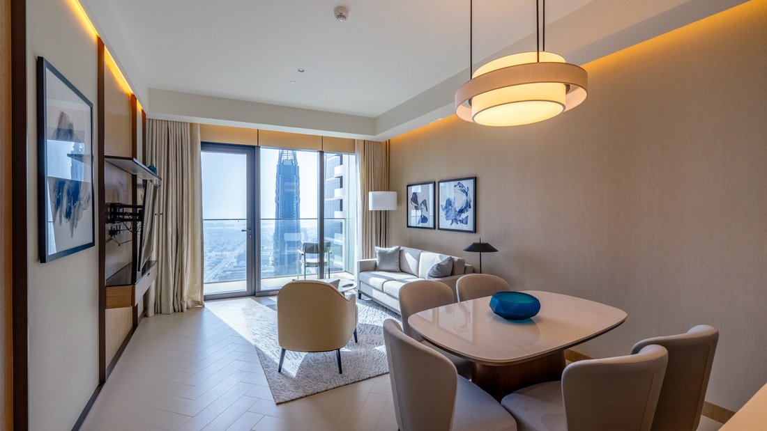 Apartment in Downtown Dubai, Dubai, United Arab Emirates 1 - 15802797