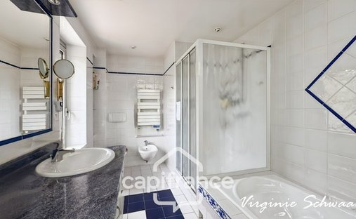 Castle for Sale in Peyrehorade, Nouvelle-Aquitaine, France