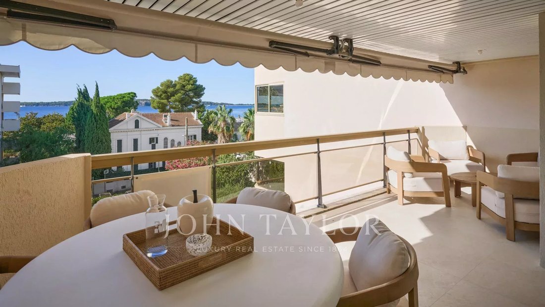 Appartement à Cannes, Provence-Alpes-Côte d'Azur, France 3 - 15992513