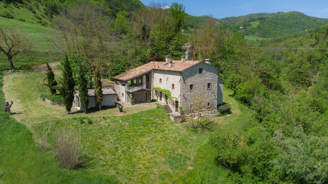 Country House in Santa Sofia, Emilia-Romagna, Italy 3 - 12889594