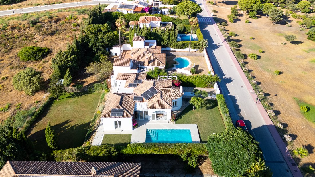 Villa in Manilva, Andalusia, Spain 4 - 15992148