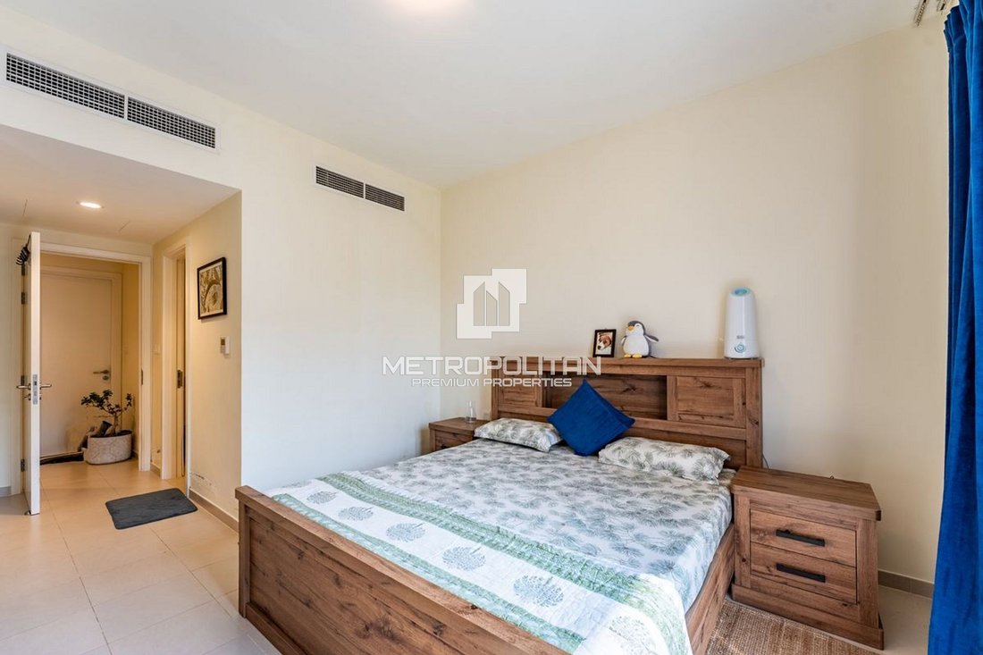 Townhouse in Dubai South Golf District, Dubai, United Arab Emirates 4 - 15993105