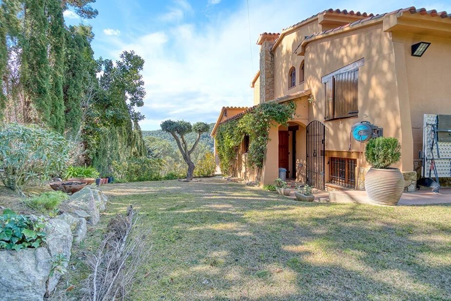 House in Tamariu, Palafrugell, Spain 2 - 15992436