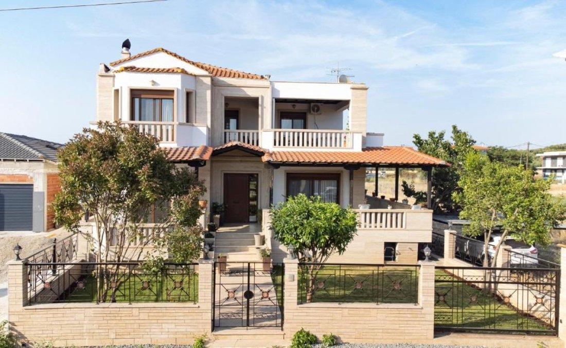 Villa in Nea Propontida, Macedonia and Thrace, Greece 2 - 15992482