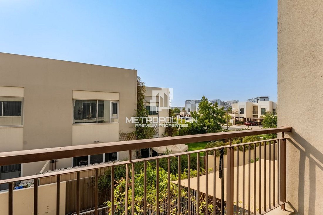 Townhouse in Dubai South Golf District, Dubai, United Arab Emirates 3 - 15993105