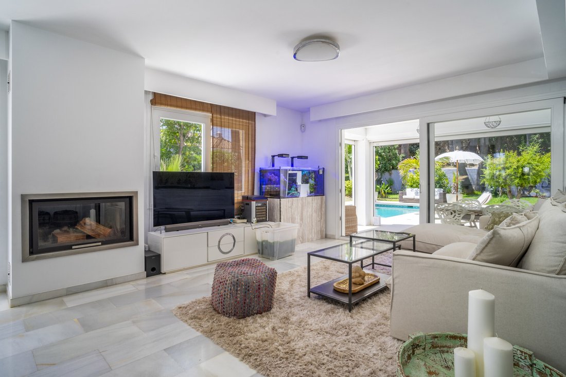 Villa in Nueva Andalucia, Marbella, Spain 4 - 15992798