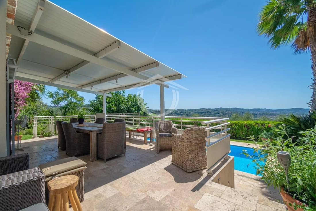 Villa in Grasse, Provence-Alpes-Côte d'Azur, France 5 - 15992357