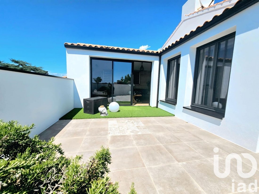 House in Brem-sur-Mer, Pays de la Loire, France 4 - 15993436