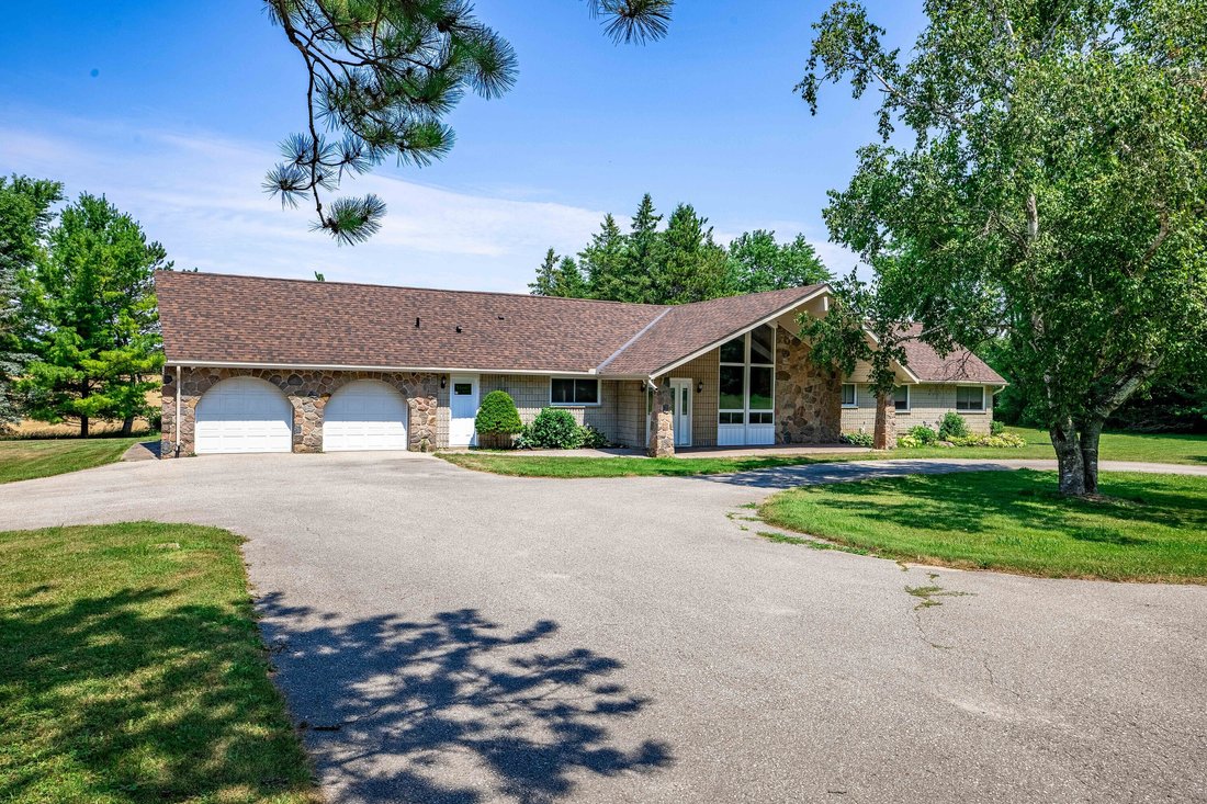 House in New Tecumseth, Ontario, Canada 3 - 15505406