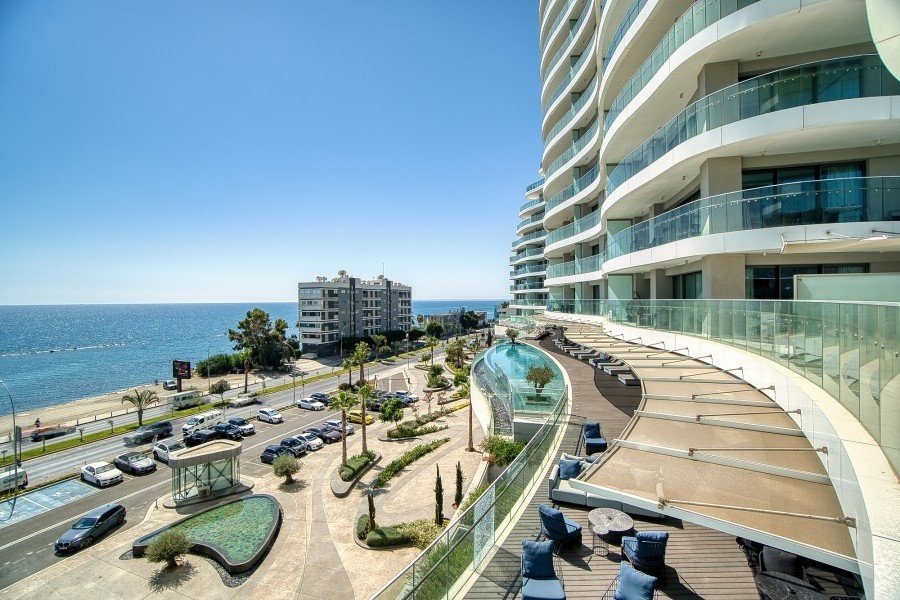 Condo in Agios Tychon, Limassol, Cyprus 2 - 15992809