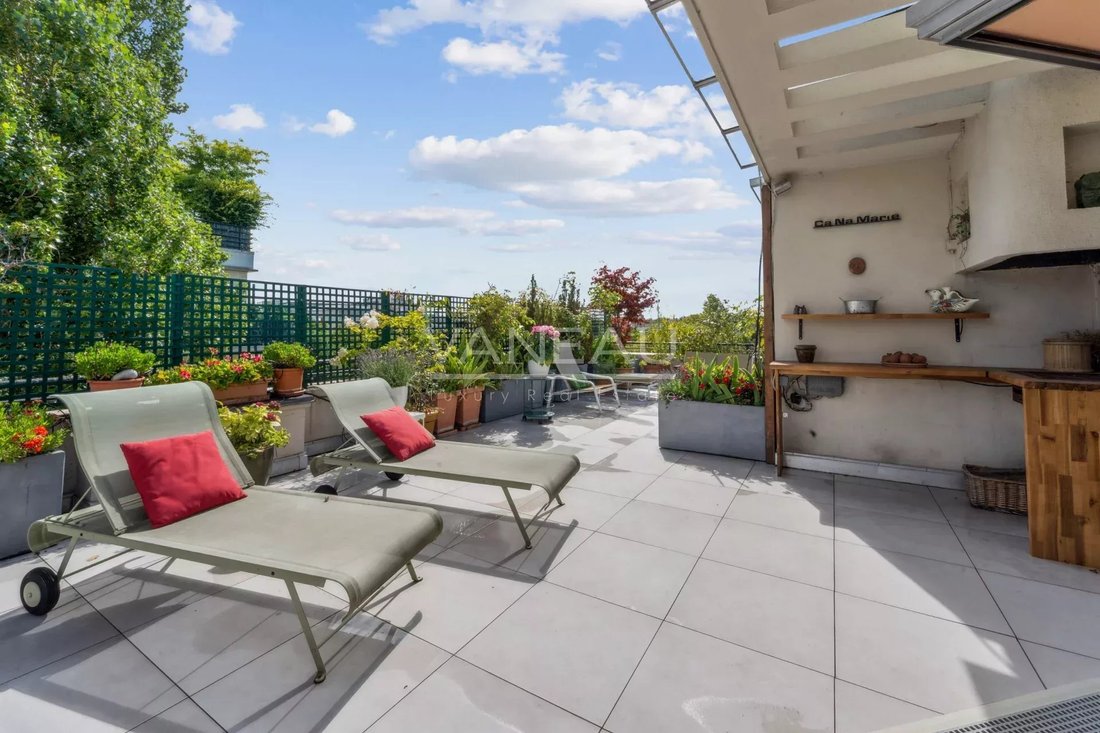 Apartment in Ile de la Jatte - Parc d'Orléans, Neuilly-sur-Seine, France 4 - 15992758