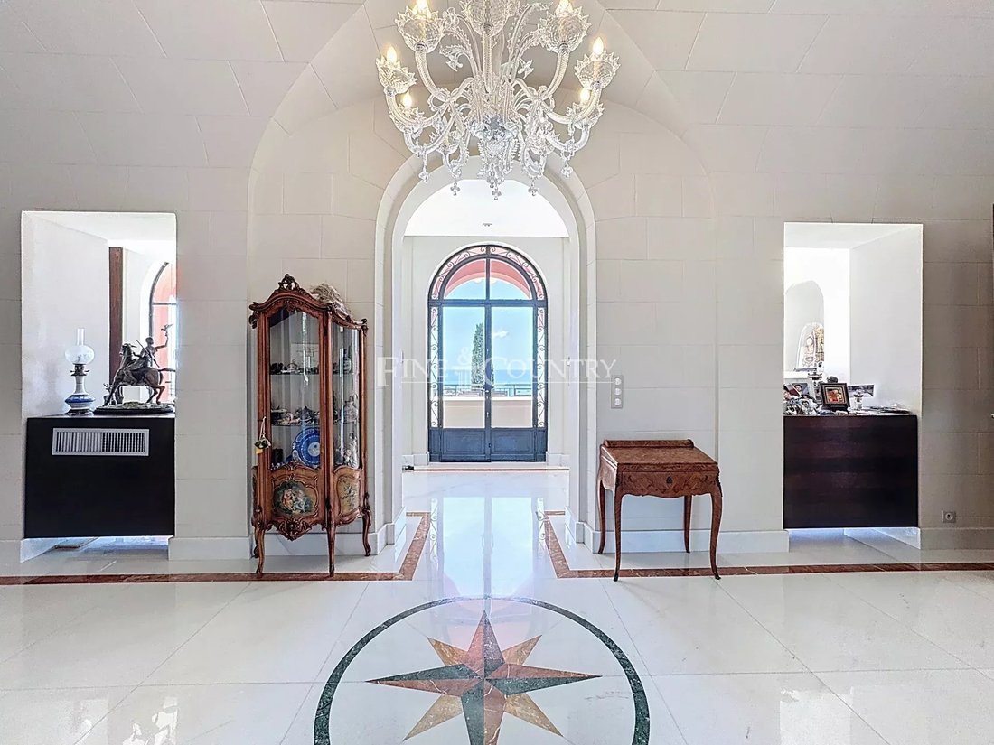 Villa in Col de Villefranche, Villefranche-sur-Mer, France 3 - 15992498
