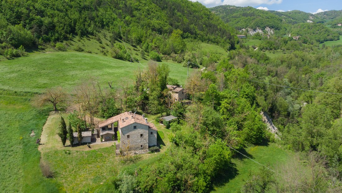 Country House in Santa Sofia, Emilia-Romagna, Italy 1 - 12889594