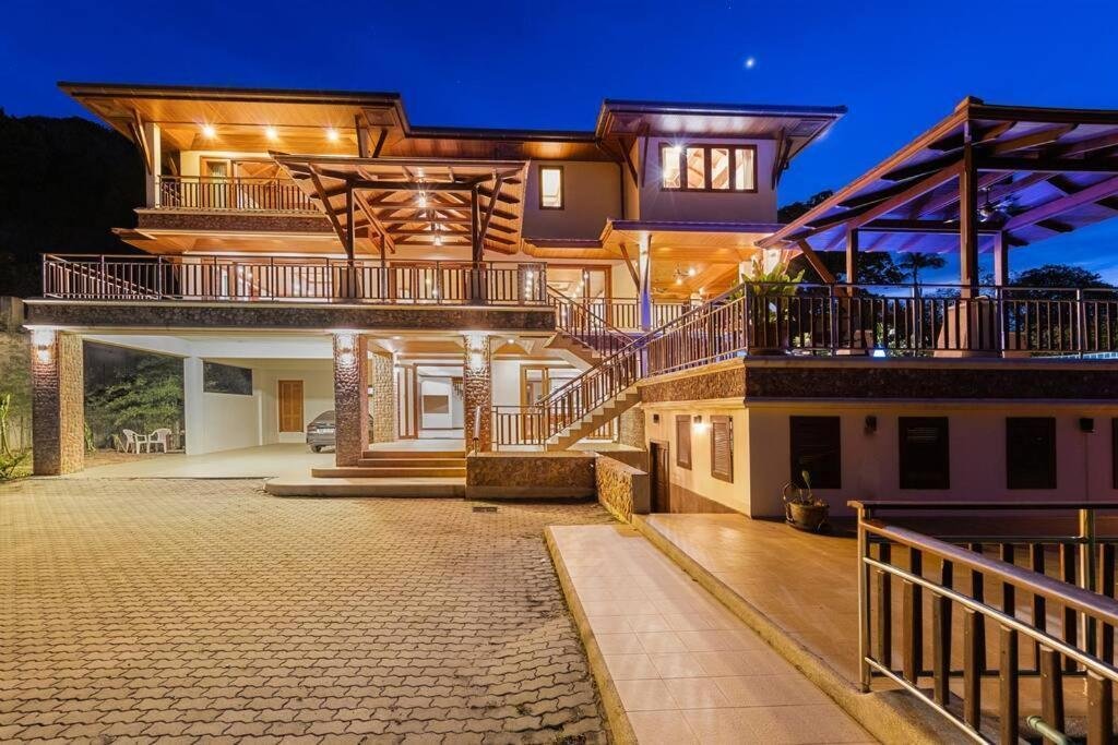 Villa in Koh Samui, Surat Thani, Thailand 1 - 15994424
