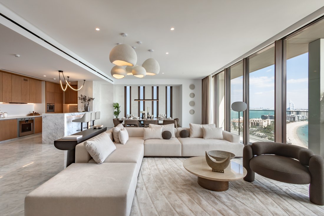 Apartment in Palm Jumeirah, Dubai, United Arab Emirates 1 - 15995221