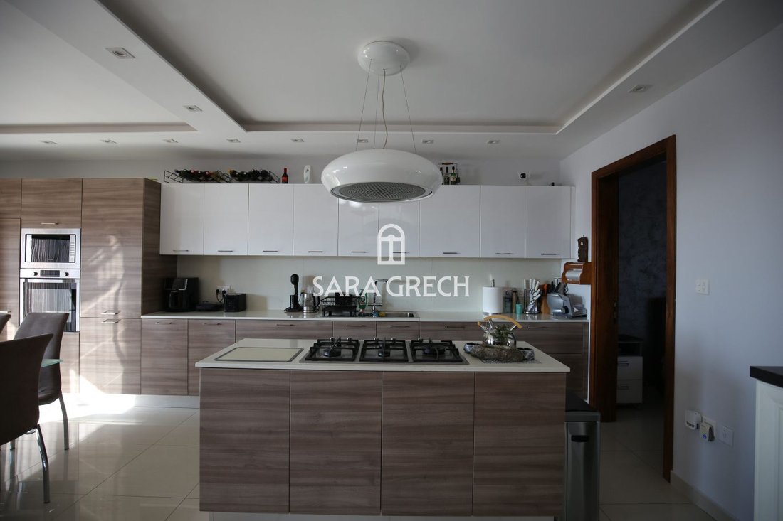 Penthouse in Santa Venera, Malta 3 - 15995804