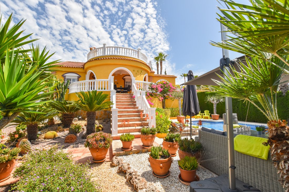 Apartment in Santa Pola, Valencian Community, Spain 2 - 15996559