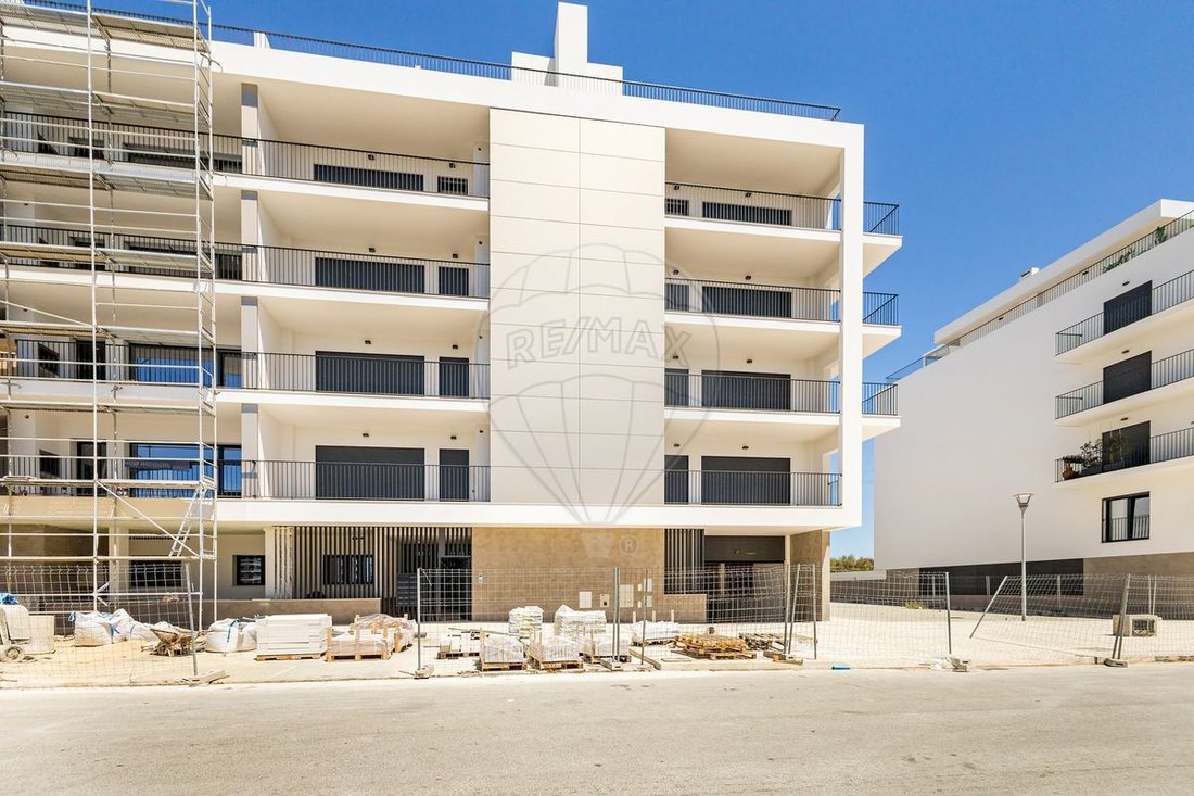 Apartment in Sarilhos Grandes, Setubal, Portugal 1 - 15988006