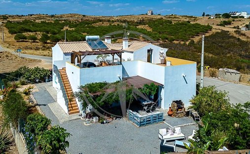 Villa in Conceicao e Cabanas de Tavira, Algarve, Portugal 1