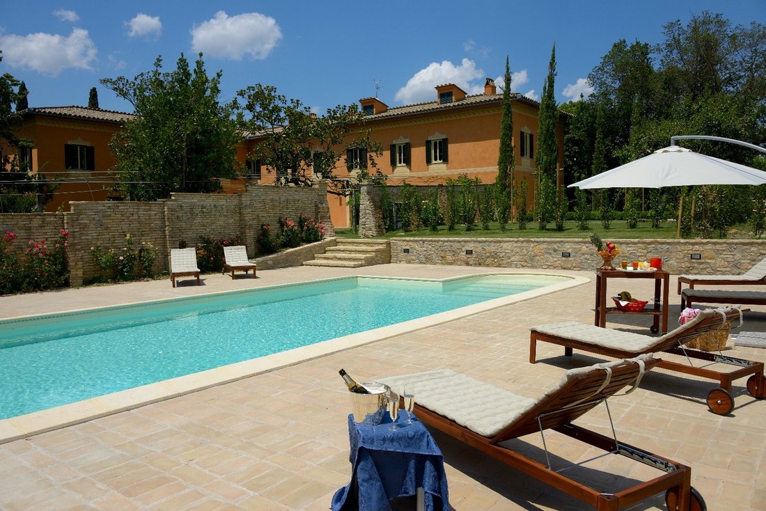 Villa in Filosofi - Pallotta, Perugia, Italy 1 - 15996773