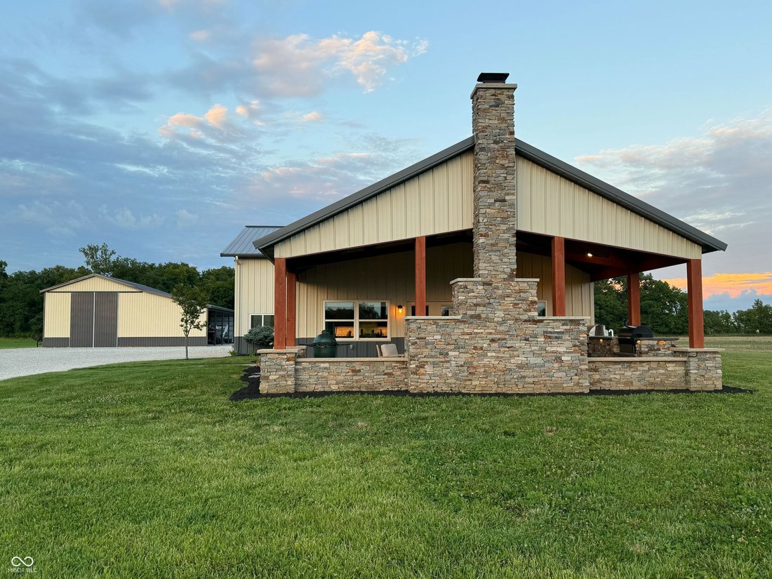 House in Westfield, Indiana, United States 2 - 15997004