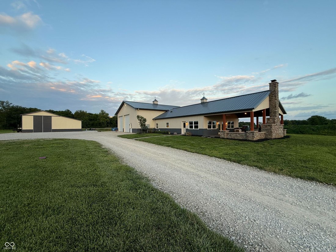 House in Westfield, Indiana, United States 3 - 15997004