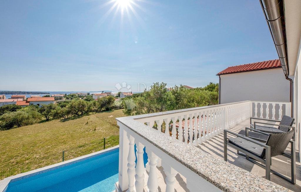 House in Banjol, Primorje-Gorski Kotar County, Croatia 4 - 15999132