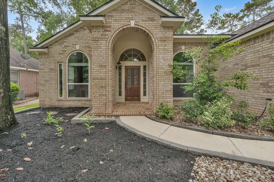 House in The Woodlands, Texas, United States 4 - 15997347