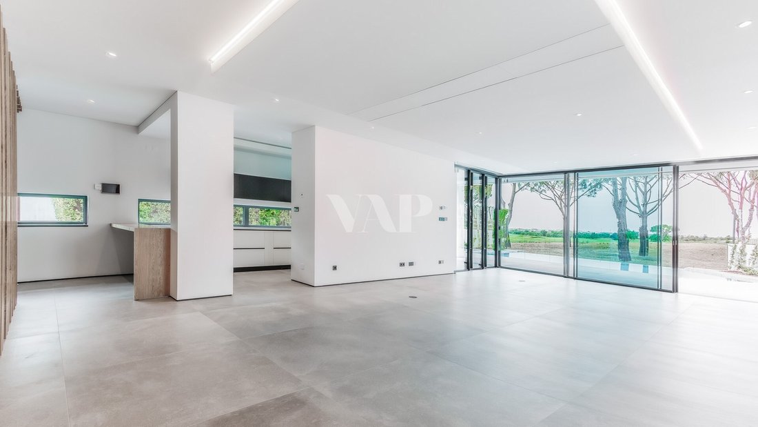 Villa in Vilamoura, Quarteira, Algarve 2 - 15998299