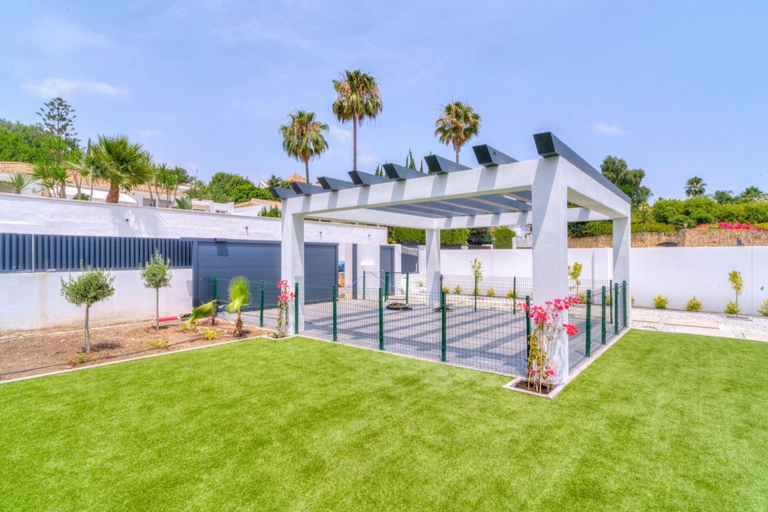 Villa en Atalaya Isdabe, Estepona, Andalucía 4 - 15998714