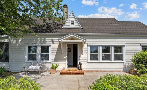 House in Apalachicola, Florida, United States 1