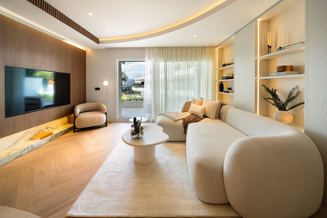 Apartment in Puerto Banus, Marbella, Spain 5 - 16001415