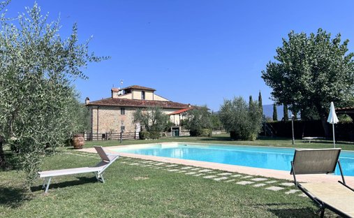 Apartment in Terranuova Bracciolini, Tuscany, Italy 1