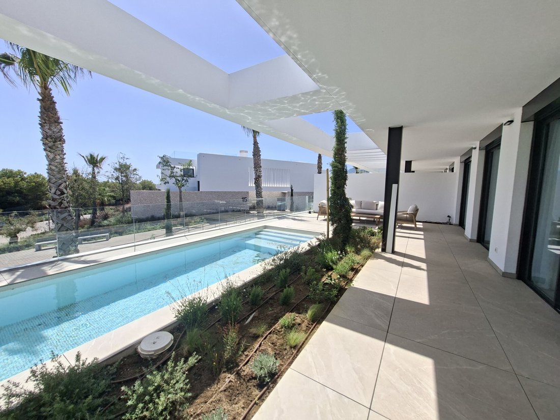 Apartment in Elviria-Cabopino, Marbella, Spain 3 - 11524321