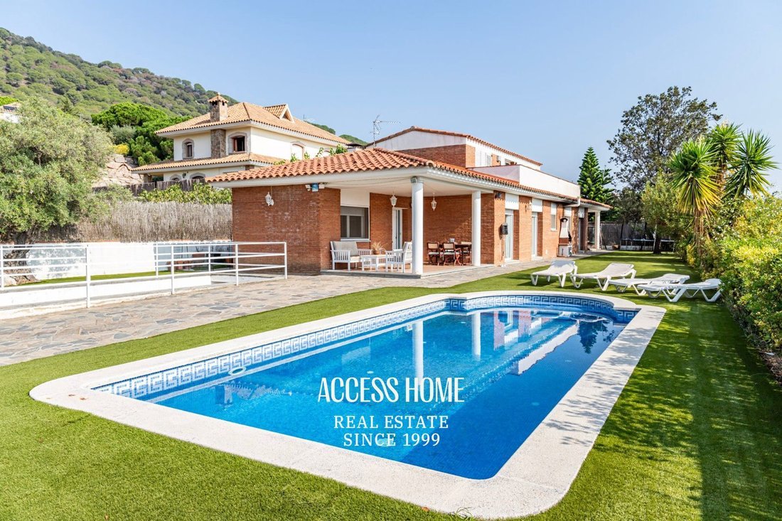 House in Argentona, Catalonia, Spain 1 - 15997564